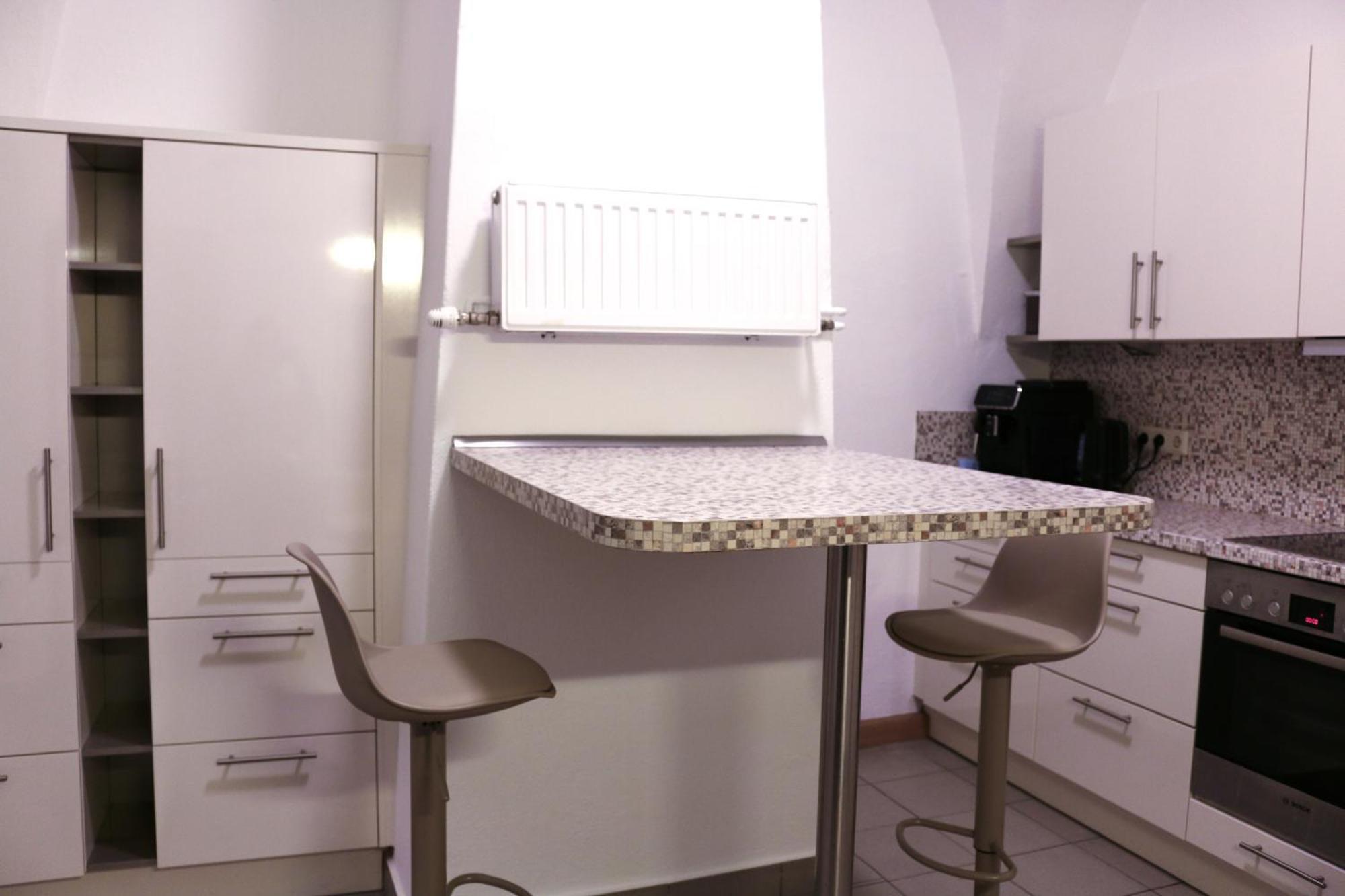 באוטזן Yr Apartment Im Stadtzentrum - Billardtisch - Parkplatz - 140Qm מראה חיצוני תמונה